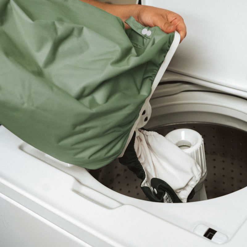 Swim Diapers Size Convenient Disposable Adult Diaper Liner 2023